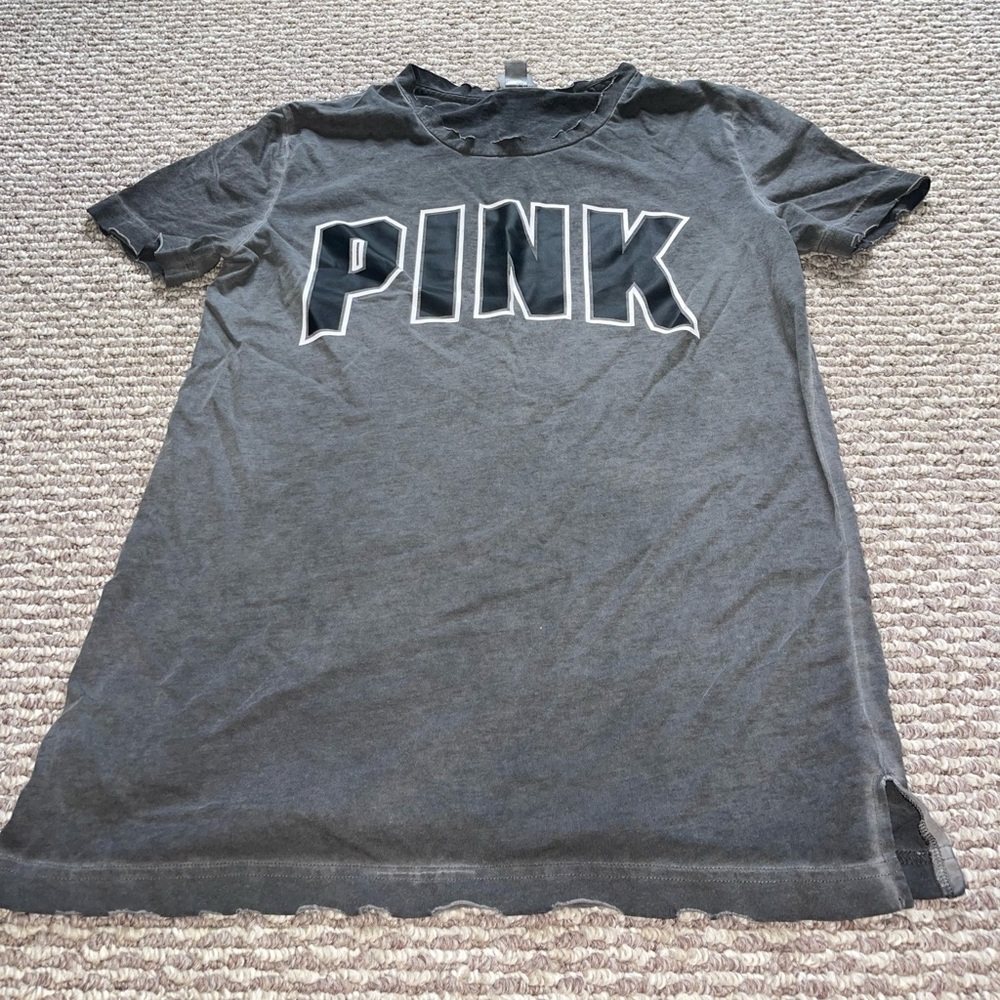 PINK distressed t-shirt small